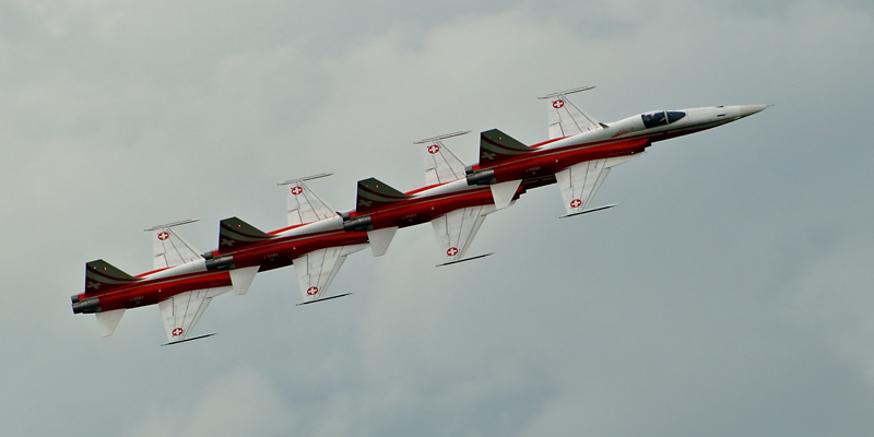 026_AirPower_Patrouille Suisse na F-5E Tiger.jpg